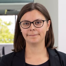 Kirsty White 